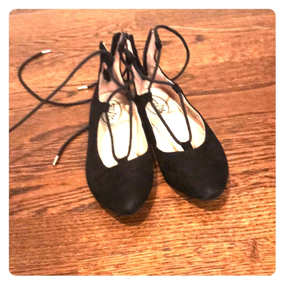 Size 13 girls lace up shoes